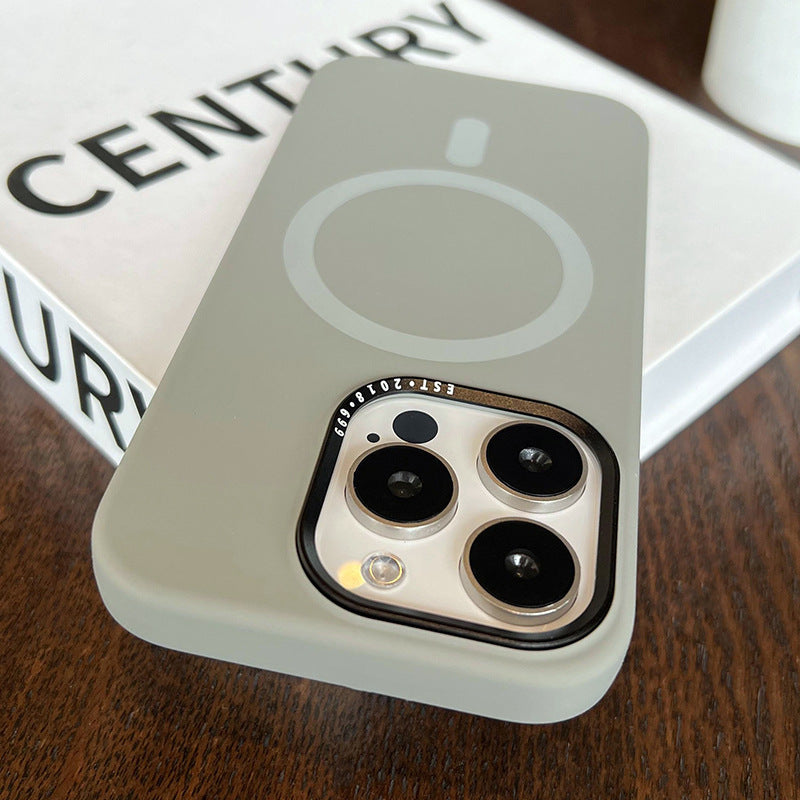 New Liquid Silicone Magnetic Phone Case for iPhone